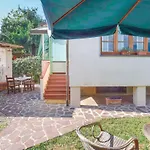 Pet Friendly In -lu-